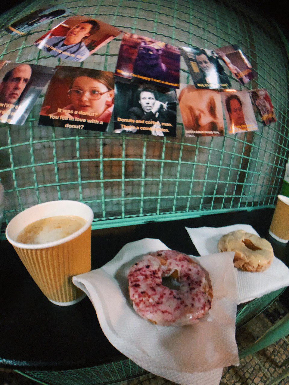 Duh Vegan Donut: donutería vegana en Oporto. Restaurantes y consejos.